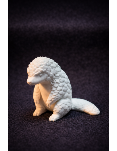Paint-yourself pangolin figure 4-6cm – white...