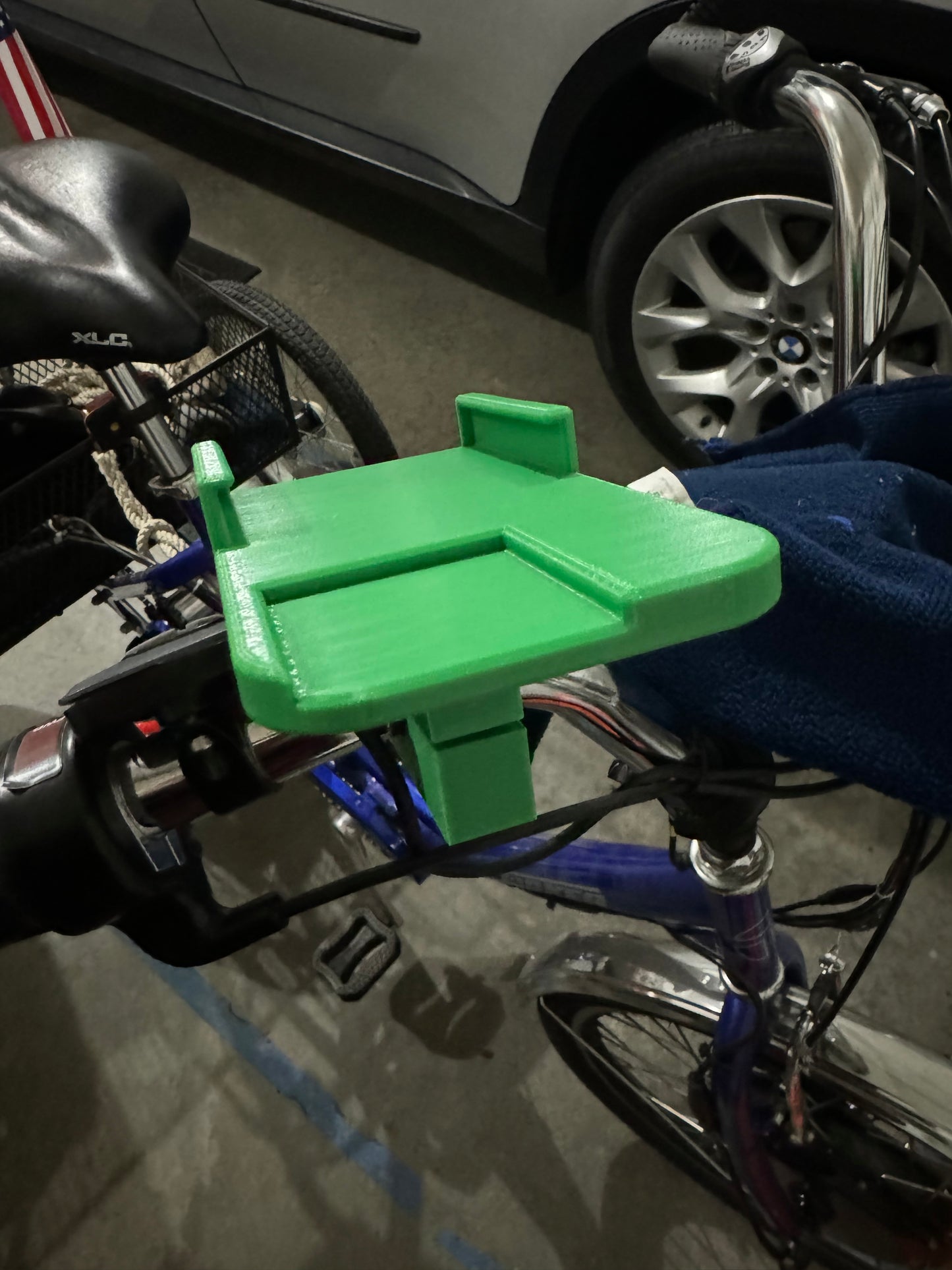 iPhone 15 Pro Bike Handlebar Mount – MagSafe Silicone Case