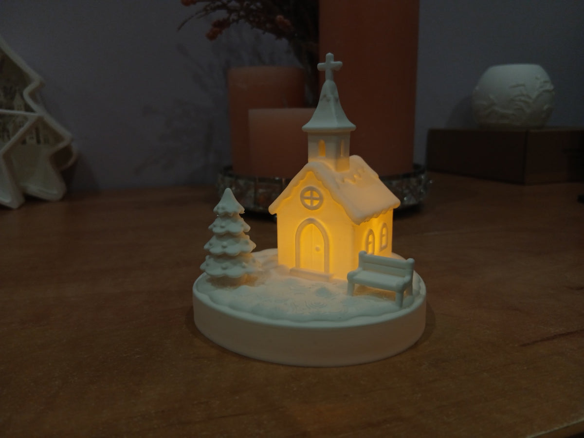 Julehus til fyrfadslys – honningkagekirke
