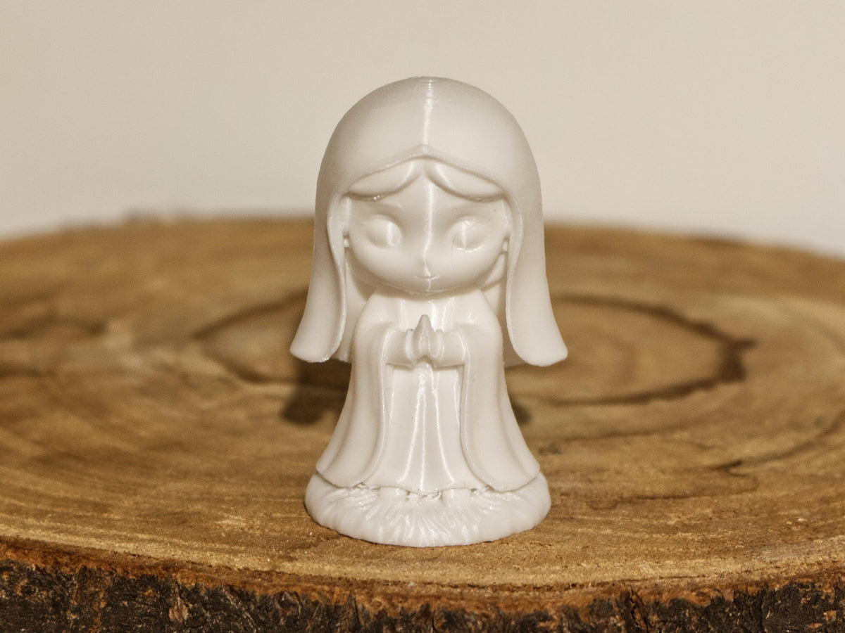Stiliseret figur af Jomfru Maria til julekrybbe