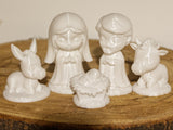 Stiliseret figur af Jomfru Maria til julekrybbe