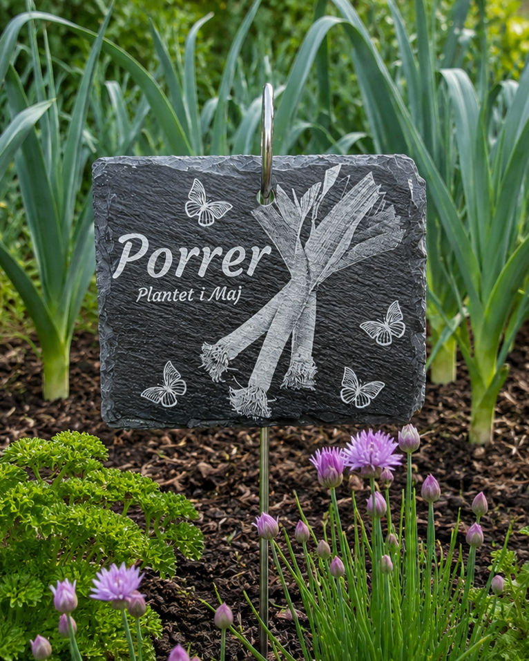 Slate Pet Memorial Sign / Garden sign with Steel Stand – Personalised