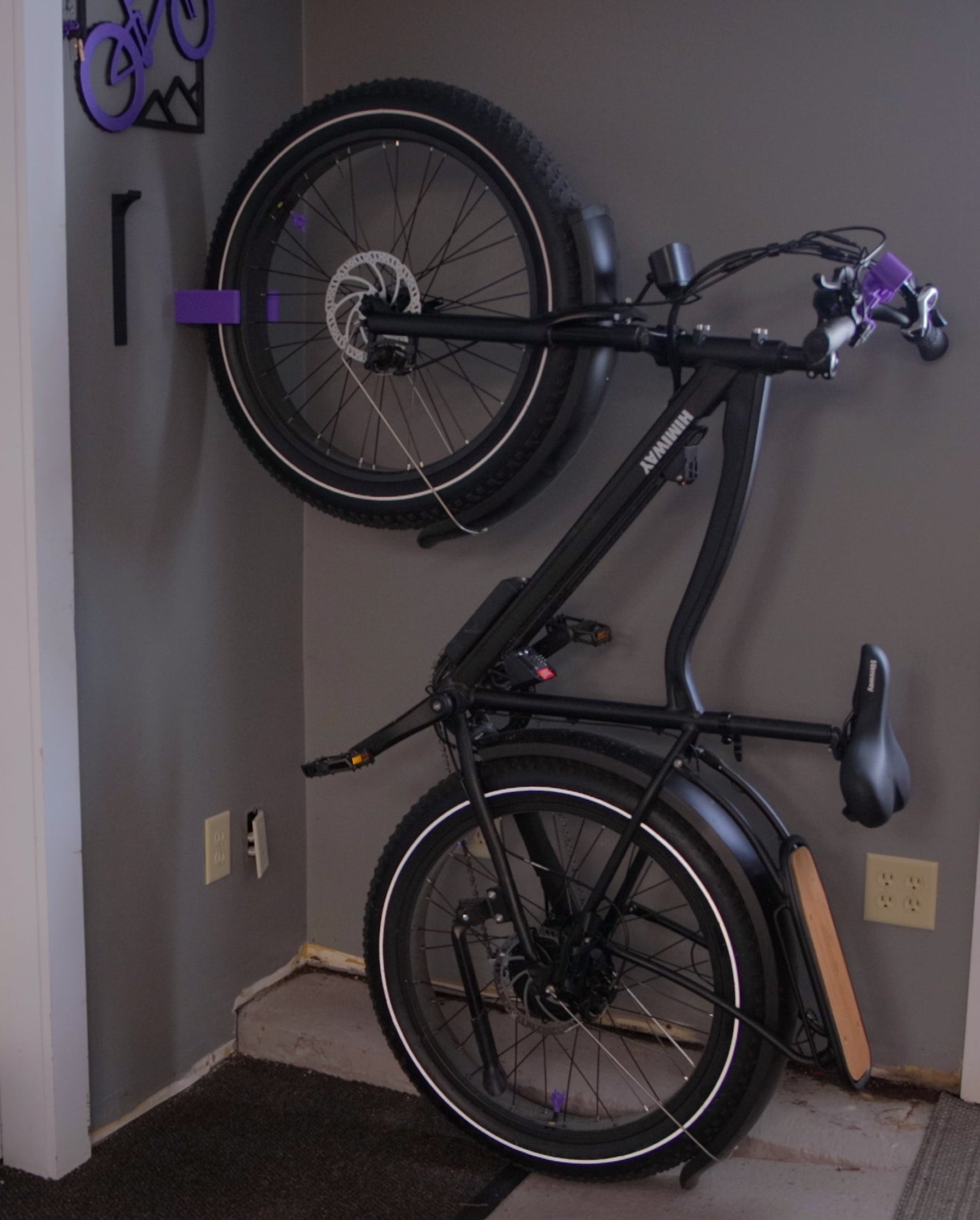 Fat Tire Bike Wall Mount Clip – Vertical Holder